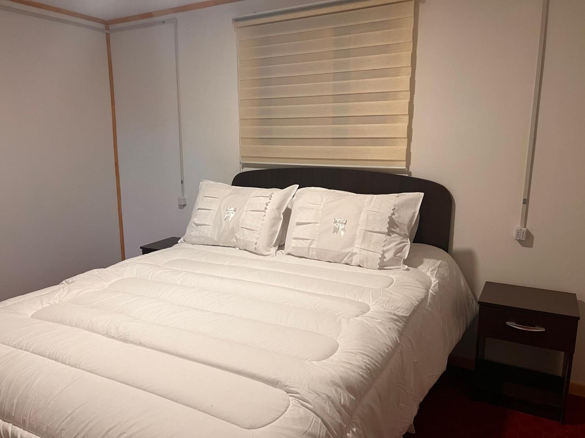 Hostal B&B Coastal Natales 푸에르토나탈레스 외부 사진