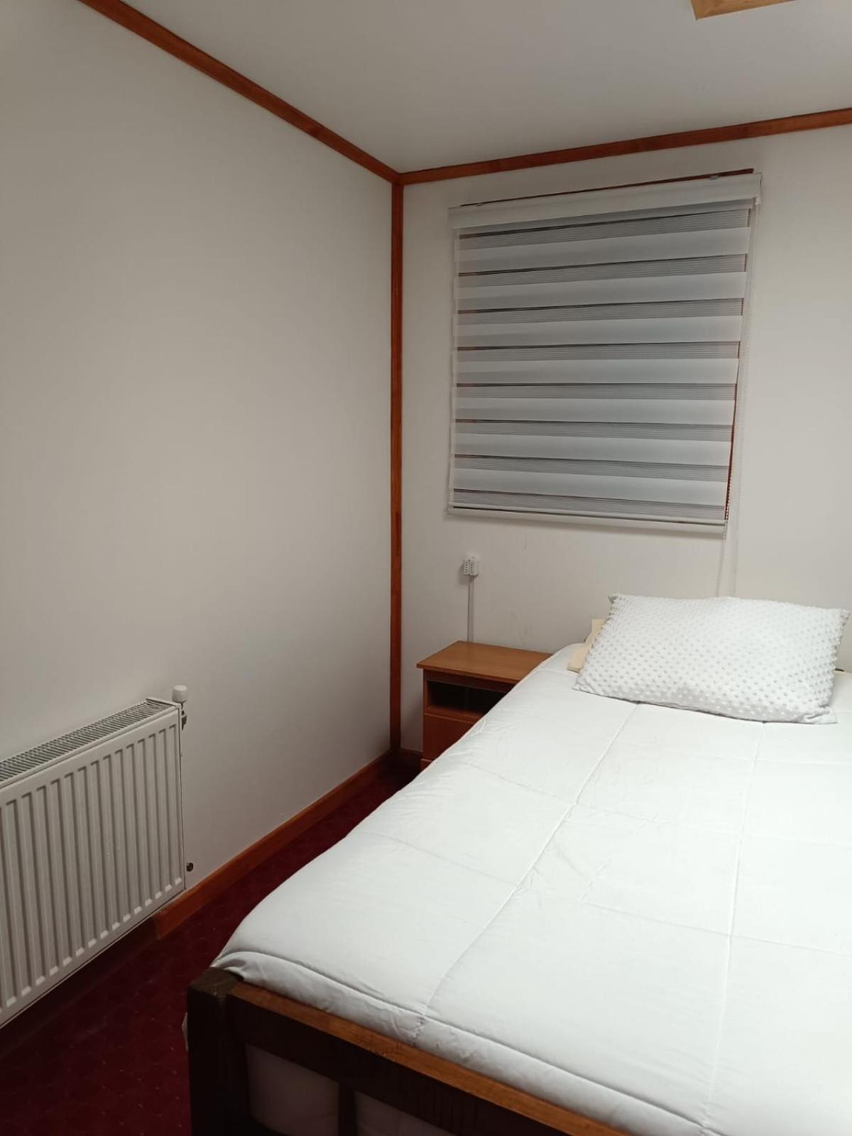 Hostal B&B Coastal Natales 푸에르토나탈레스 외부 사진